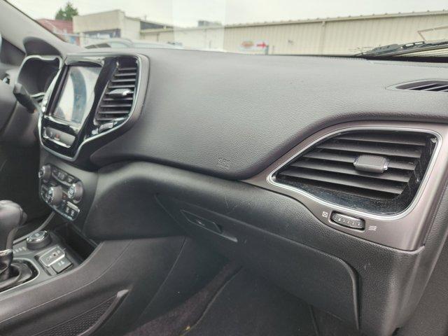 used 2019 Jeep Cherokee car, priced at $17,977