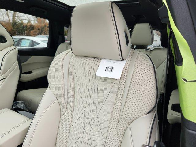 new 2026 Acura MDX car, priced at $70,950