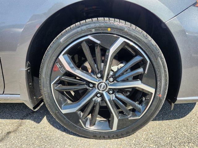 used 2023 Nissan Altima car, priced at $23,933