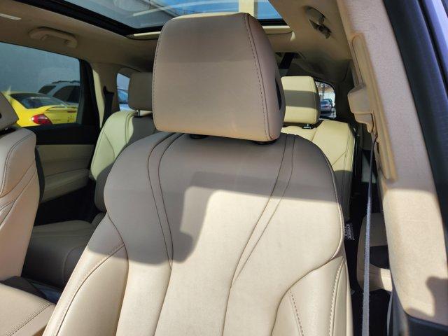 used 2025 Acura MDX car, priced at $48,876