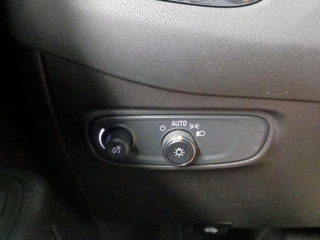 used 2023 Chevrolet Equinox car, priced at $21,998
