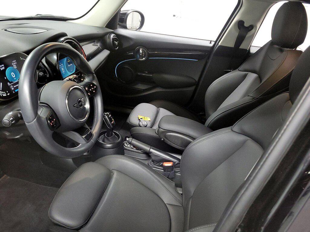 used 2024 MINI Hardtop car, priced at $28,998
