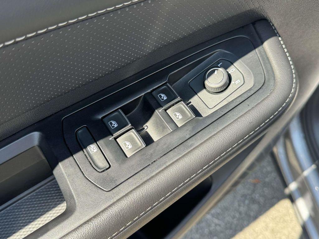 used 2025 Volkswagen Atlas car, priced at $32,985