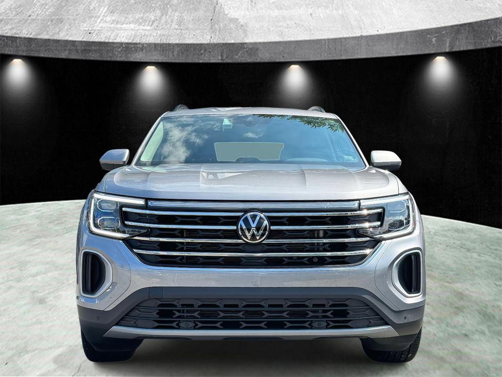 used 2025 Volkswagen Atlas car, priced at $32,985