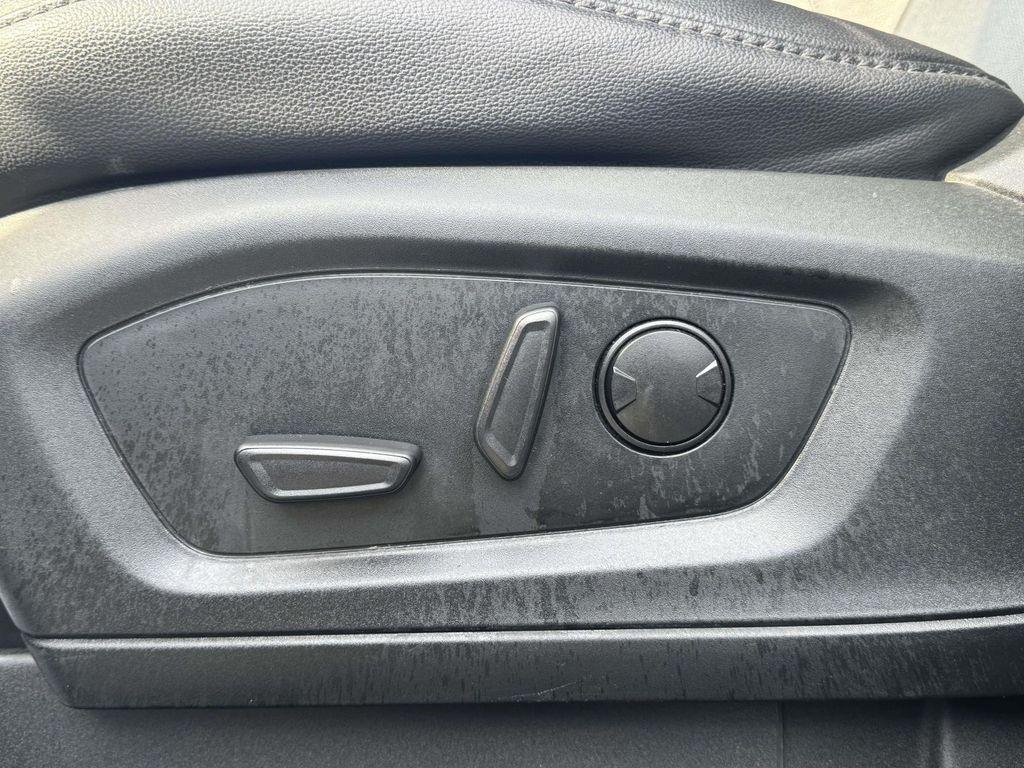 used 2023 Ford Explorer car, priced at $27,985