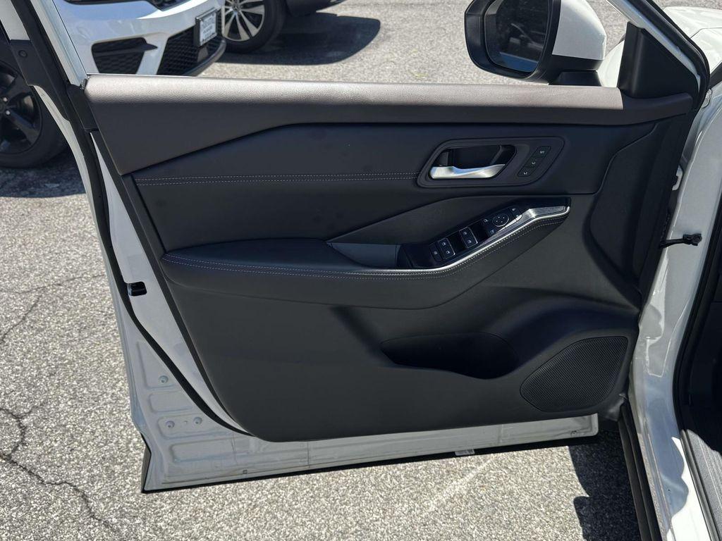 used 2023 Nissan Rogue car, priced at $25,025