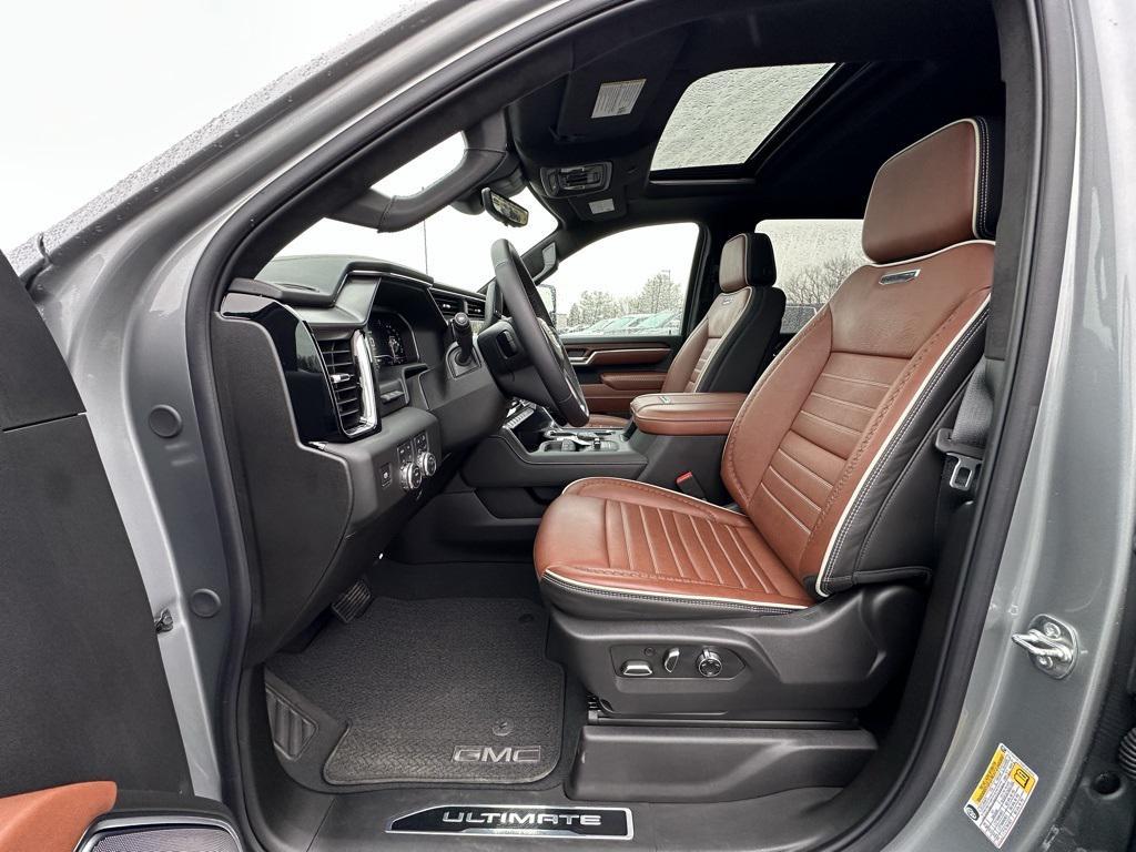 used 2025 GMC Sierra 3500 car, priced at $89,900