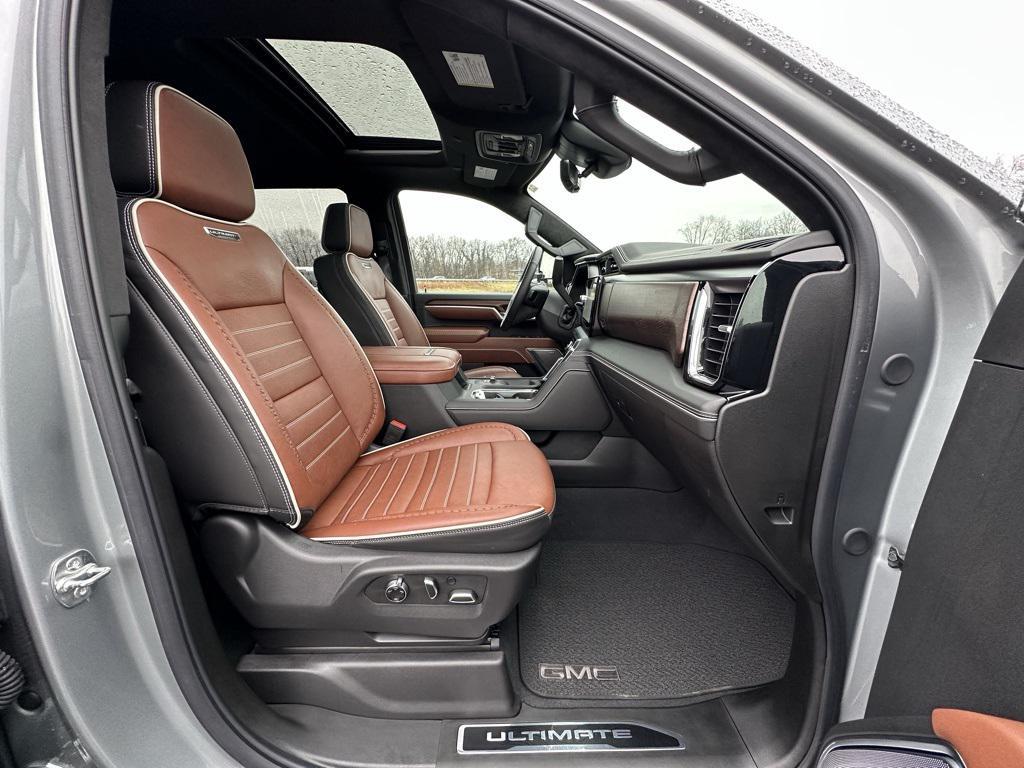 used 2025 GMC Sierra 3500 car, priced at $89,900