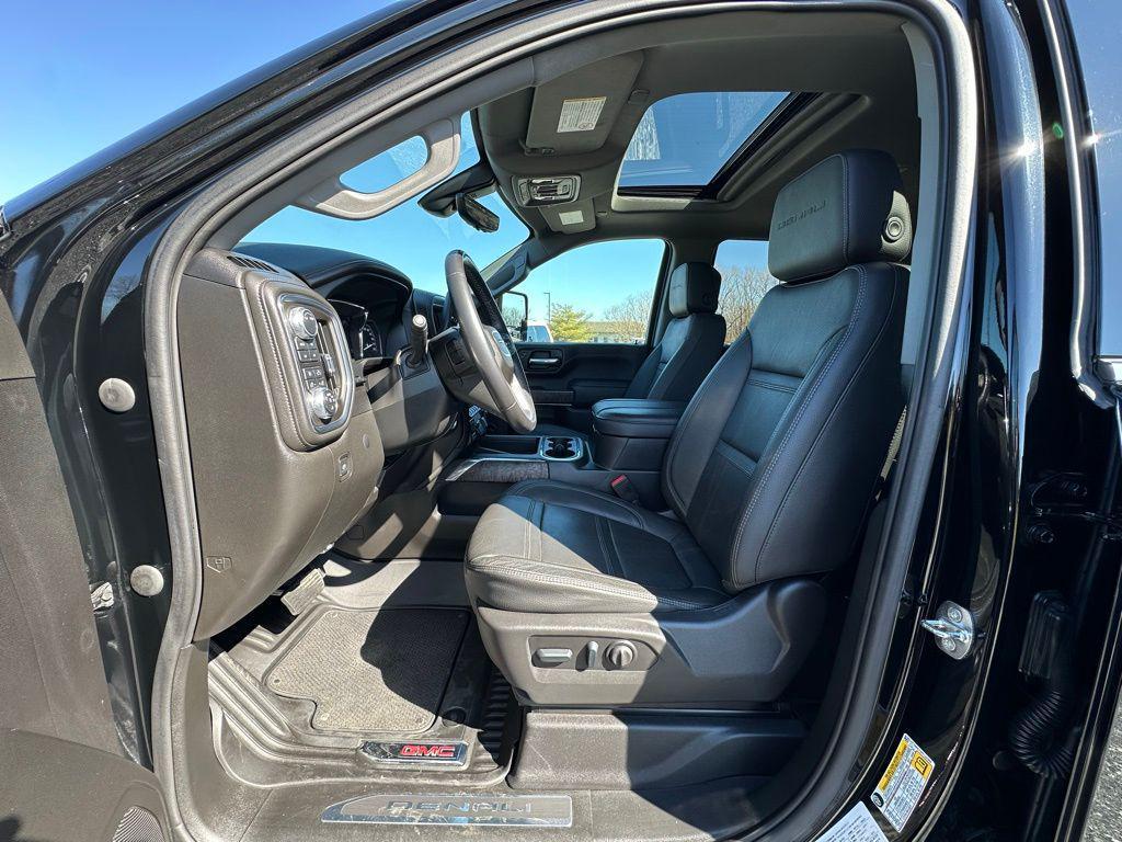 used 2023 GMC Sierra 2500 car, priced at $66,900