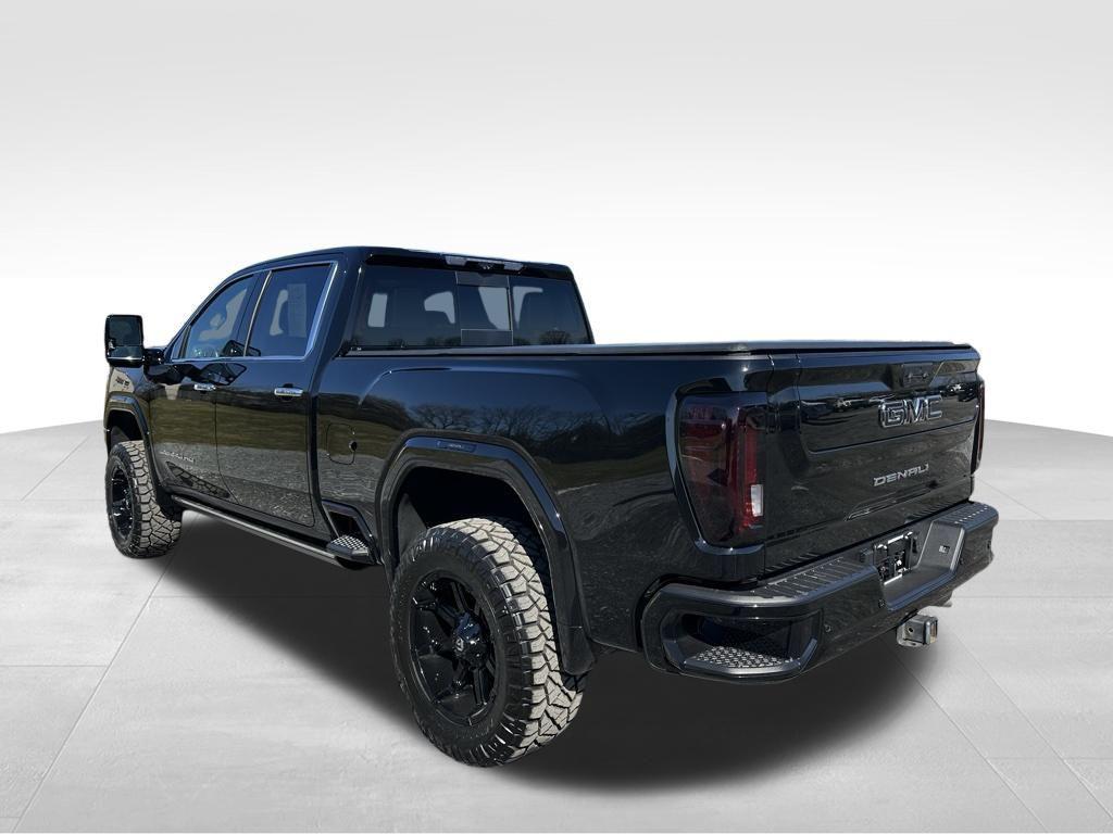 used 2023 GMC Sierra 2500 car, priced at $66,900