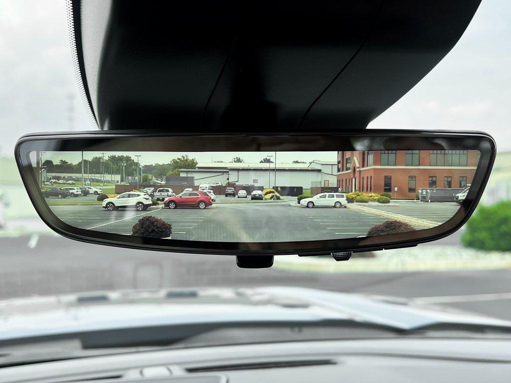 used 2024 GMC Sierra 1500 car, priced at $65,400