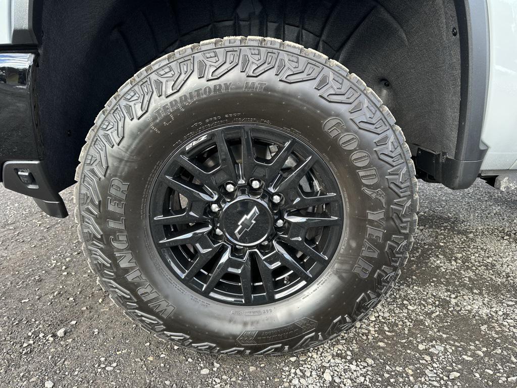 used 2024 Chevrolet Silverado 2500 car, priced at $76,900