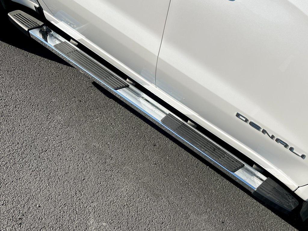 used 2025 GMC Sierra 1500 car, priced at $60,700