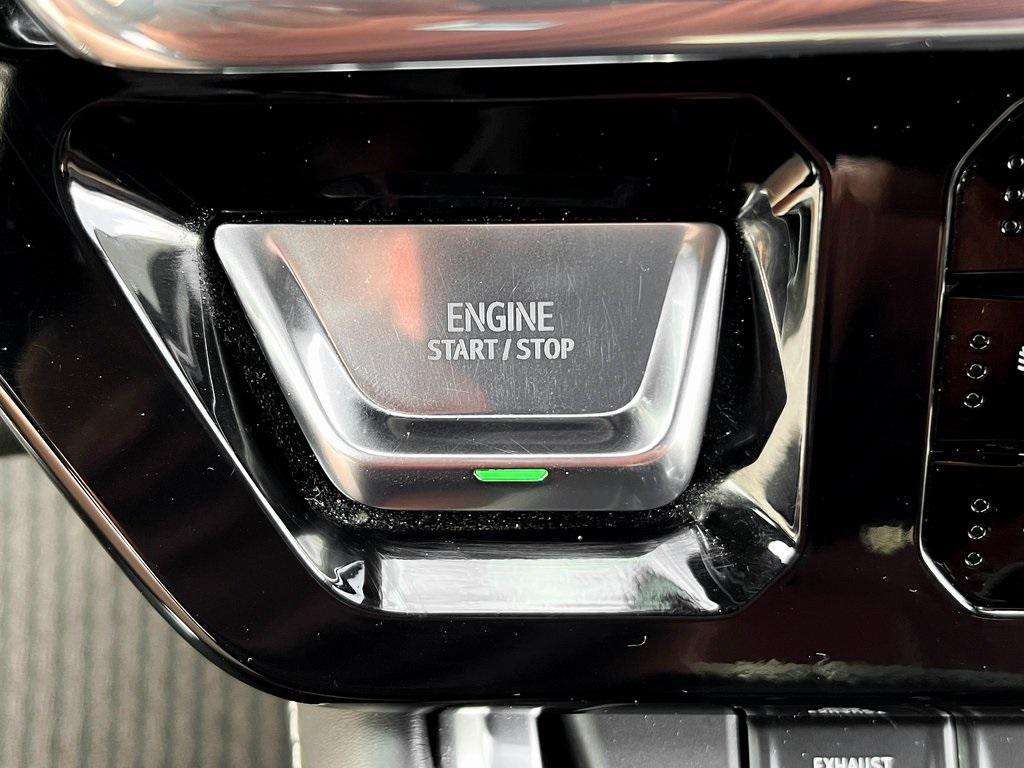 used 2024 GMC Sierra 2500 car, priced at $78,900