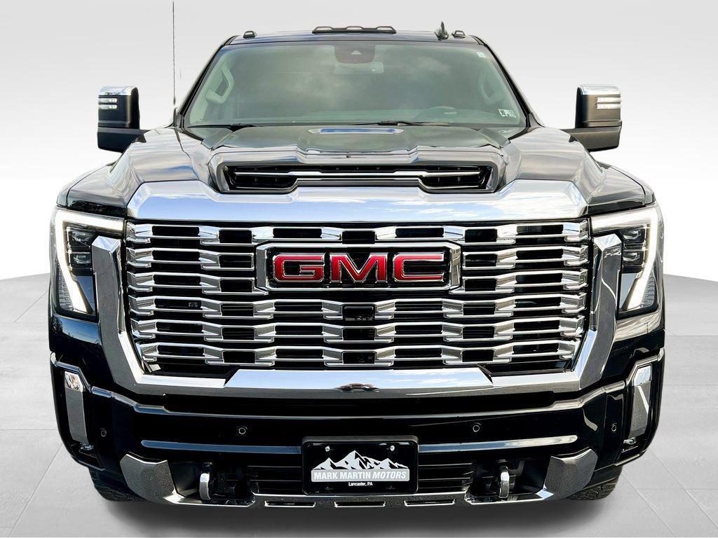 used 2025 GMC Sierra 2500 car, priced at $70,900