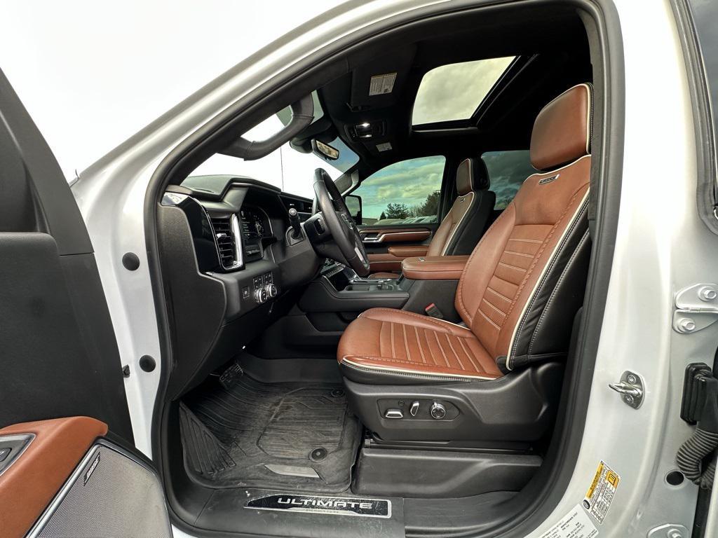 used 2024 GMC Sierra 2500 car, priced at $74,400