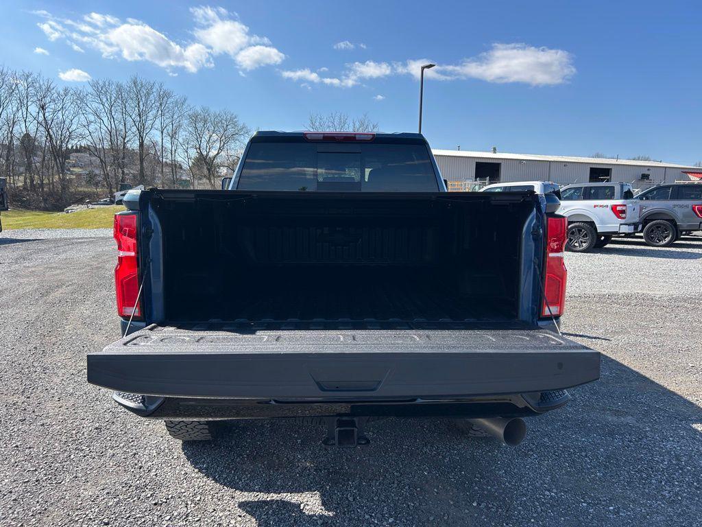 used 2025 Chevrolet Silverado 2500 car, priced at $62,000