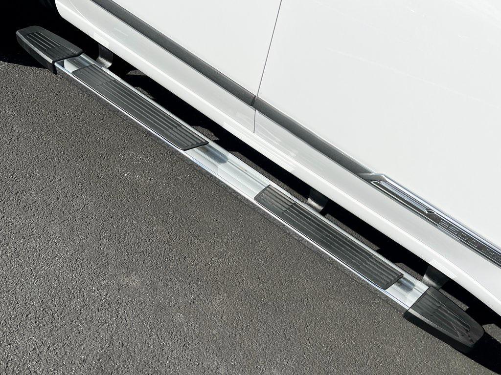 used 2024 Chevrolet Silverado 2500 car, priced at $69,900