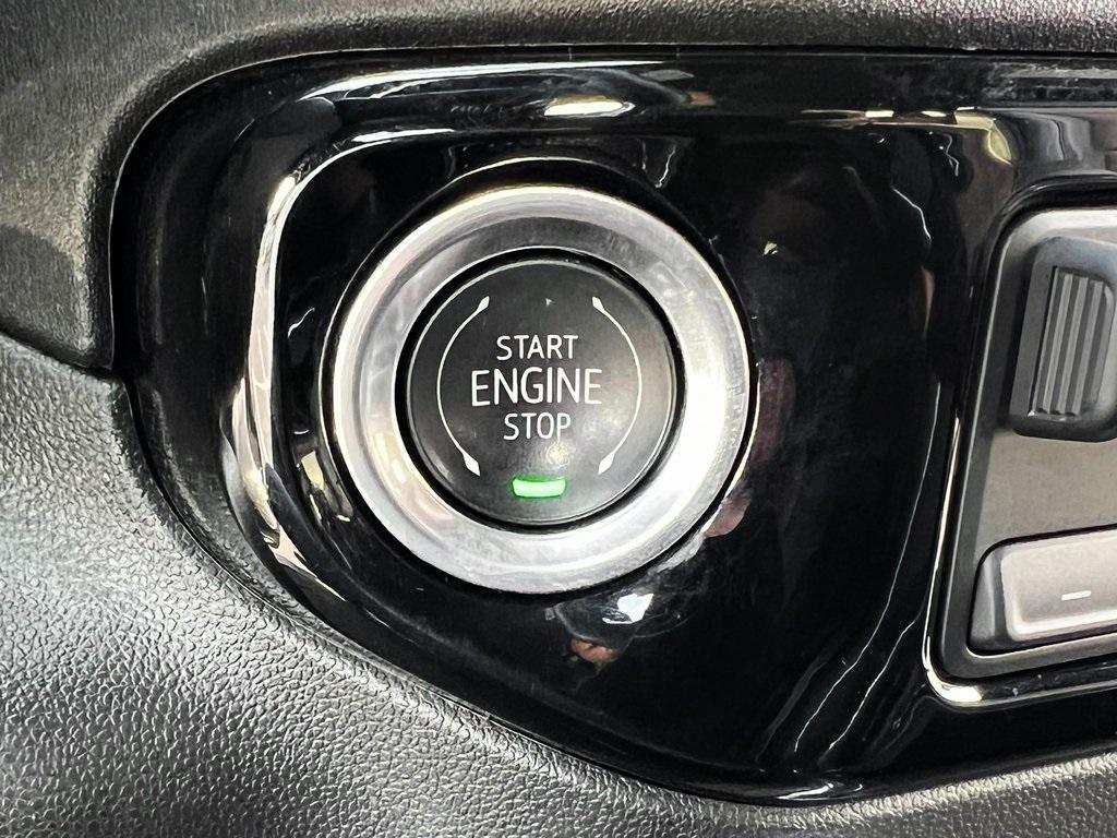 used 2024 Chevrolet Silverado 2500 car, priced at $69,900