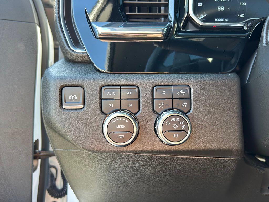 used 2024 GMC Sierra 1500 car, priced at $54,400