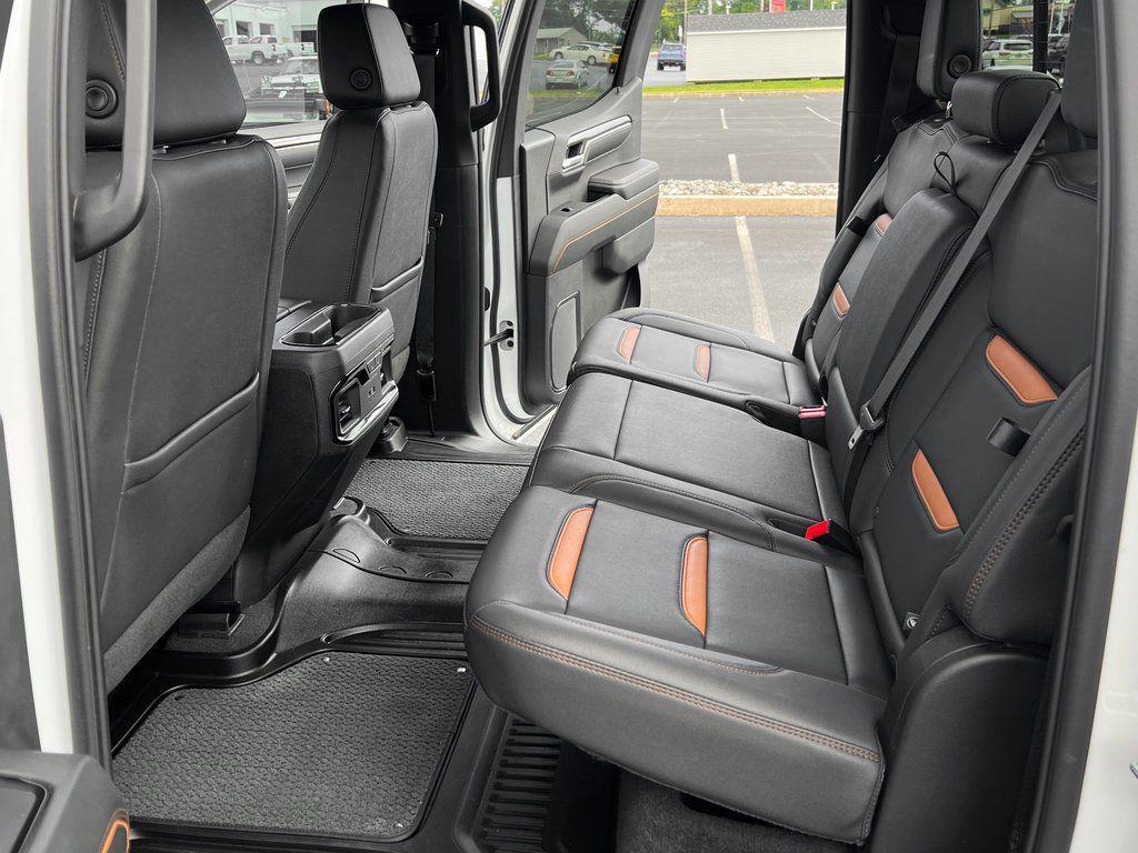 used 2024 GMC Sierra 1500 car, priced at $55,800