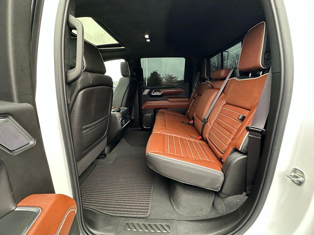 used 2024 GMC Sierra 1500 car, priced at $65,400