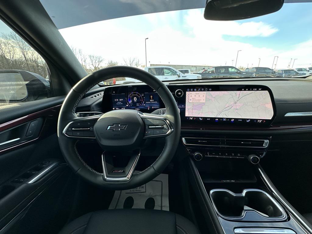 used 2025 Chevrolet Traverse car, priced at $46,400