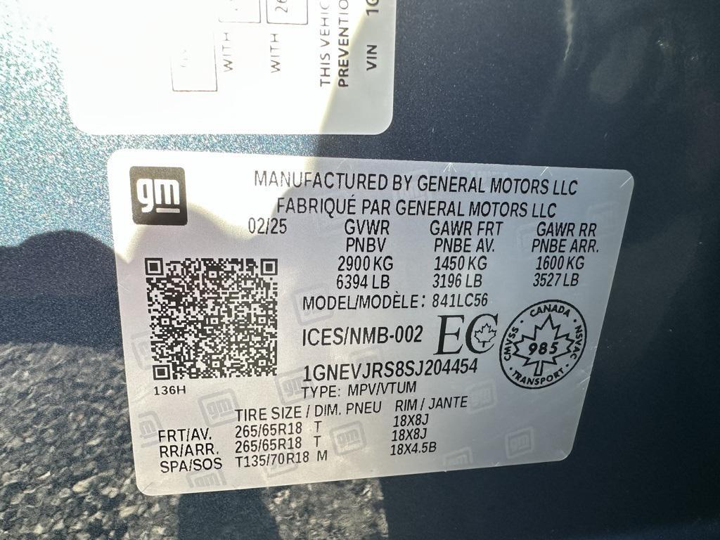 used 2025 Chevrolet Traverse car, priced at $46,400