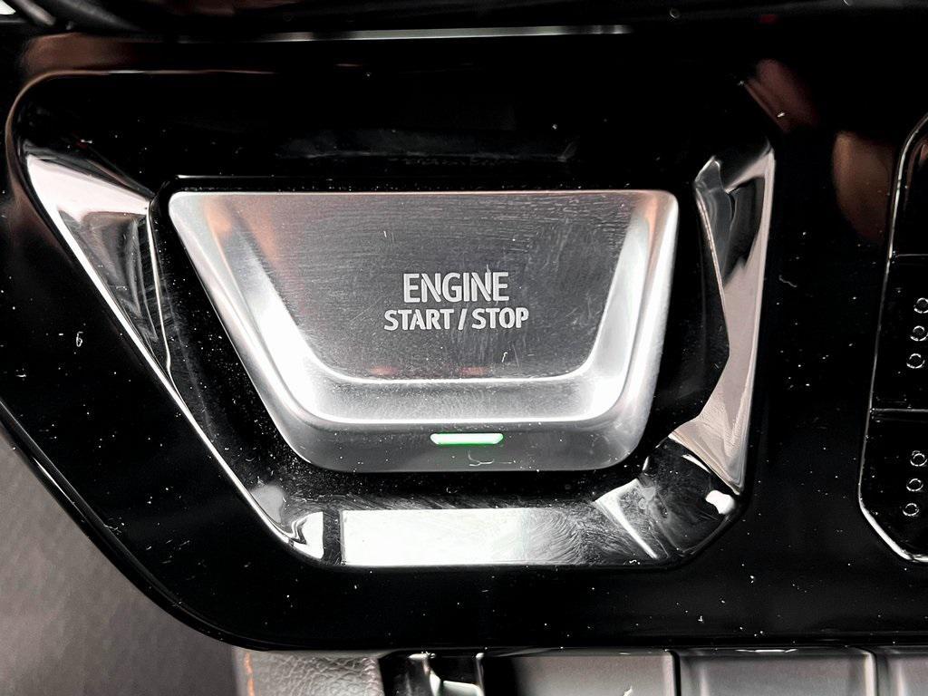 used 2024 GMC Sierra 1500 car, priced at $53,900