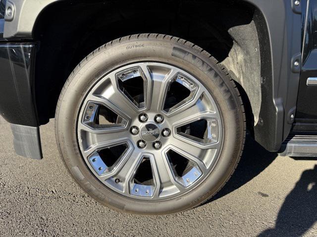 used 2018 GMC Sierra 1500 car, priced at $29,999