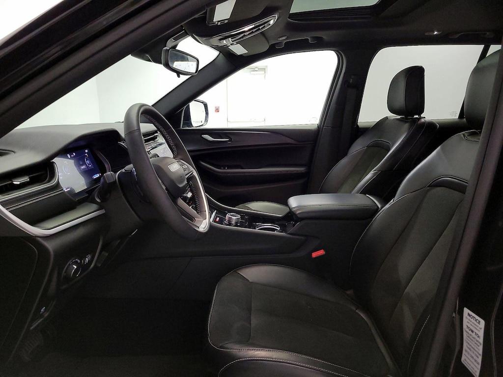 used 2023 Jeep Grand Cherokee car, priced at $31,998