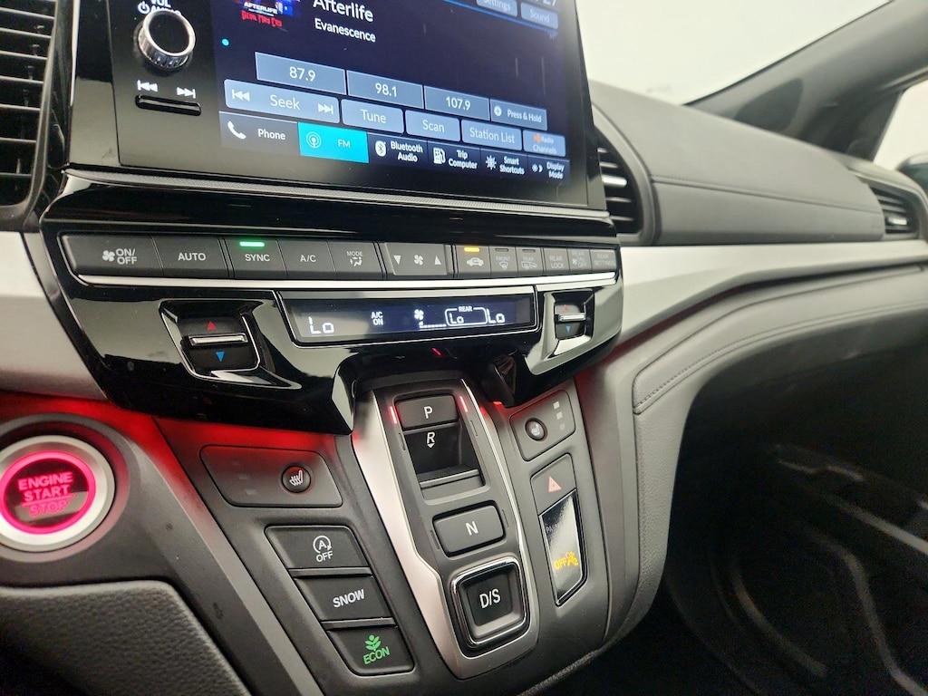 used 2025 Honda Odyssey car, priced at $37,998