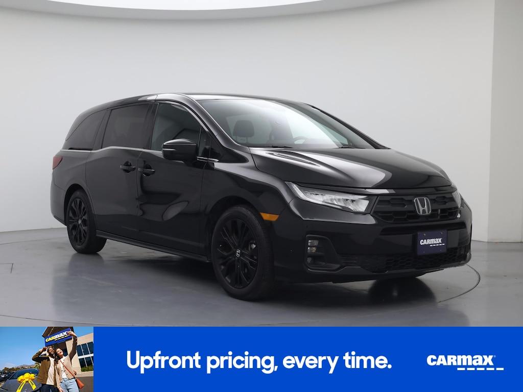 used 2025 Honda Odyssey car, priced at $37,998
