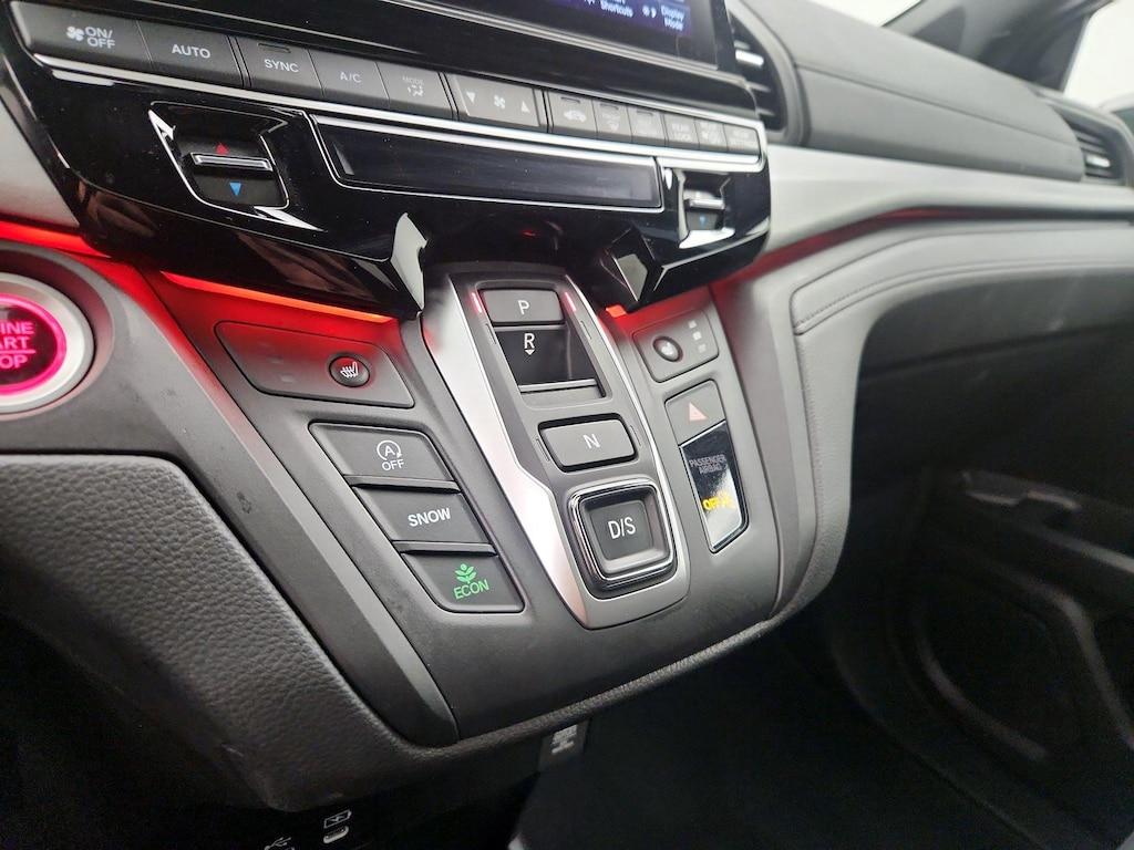 used 2025 Honda Odyssey car, priced at $37,998
