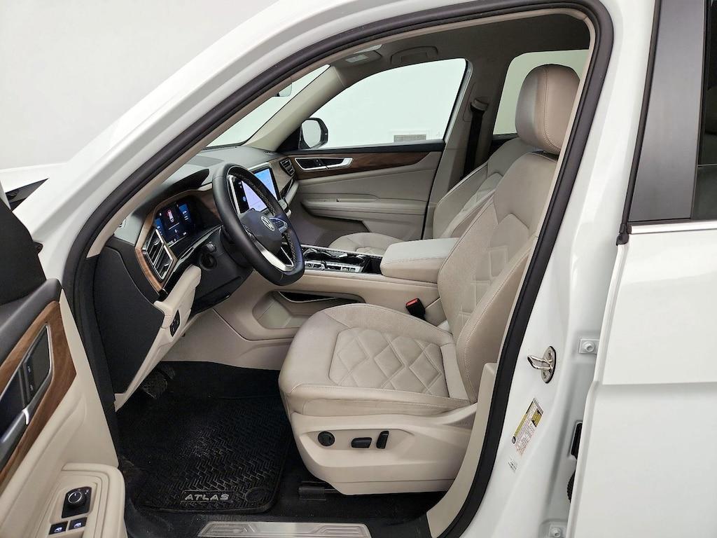 used 2024 Volkswagen Atlas car, priced at $32,998