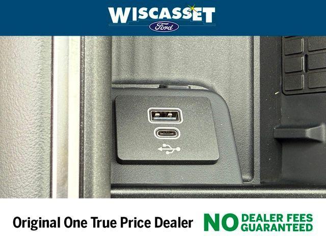 new 2025 Ford Expedition car, priced at $70,174