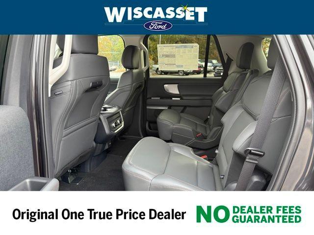 new 2025 Ford Expedition car, priced at $70,174