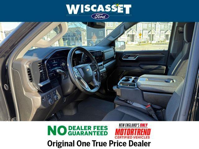 used 2025 Chevrolet Silverado 1500 car, priced at $42,995