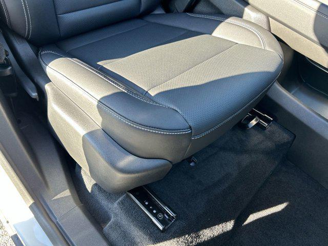 new 2026 Chevrolet Traverse car, priced at $45,188