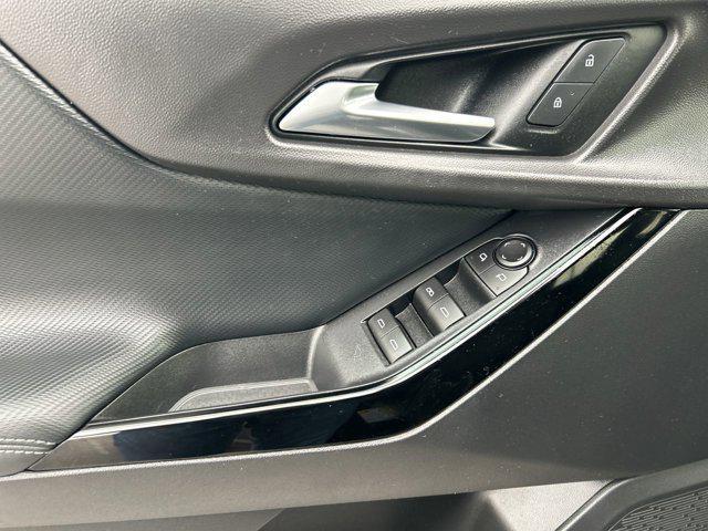 used 2025 Chevrolet Equinox car, priced at $25,900