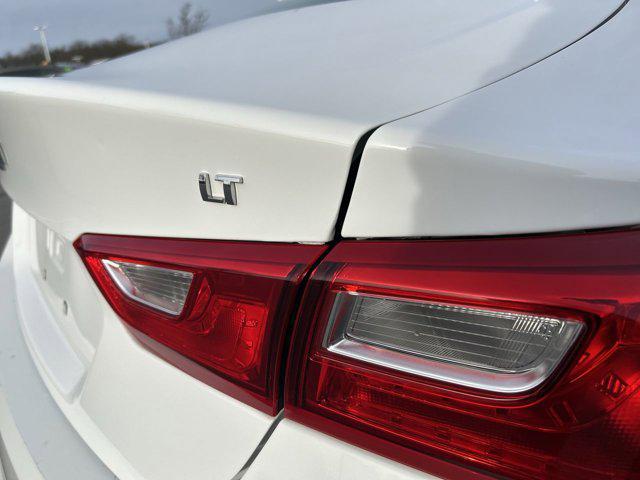 used 2024 Chevrolet Malibu car, priced at $17,900