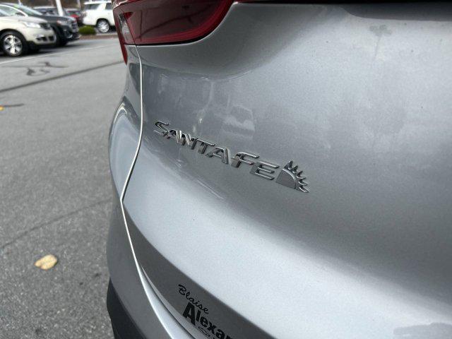 used 2022 Hyundai Santa Fe car, priced at $19,000
