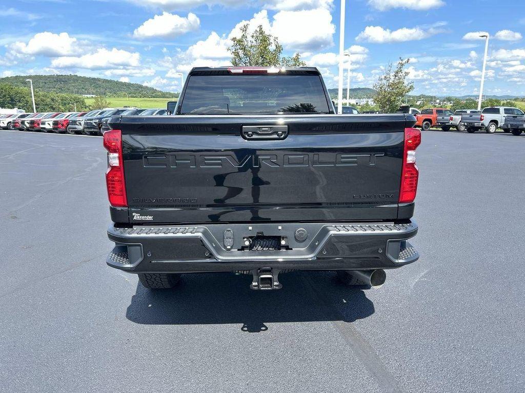 new 2026 Chevrolet Silverado 2500 car, priced at $64,168