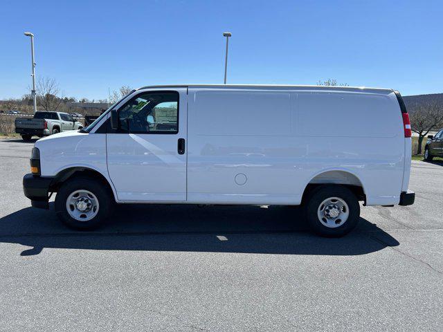 new 2026 Chevrolet Express 2500 car