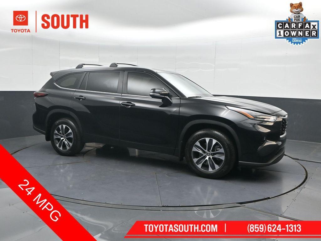 used 2024 Toyota Highlander car, priced at $41,056