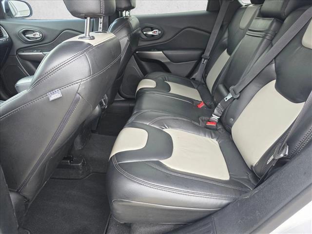 used 2019 Jeep Cherokee car, priced at $12,952