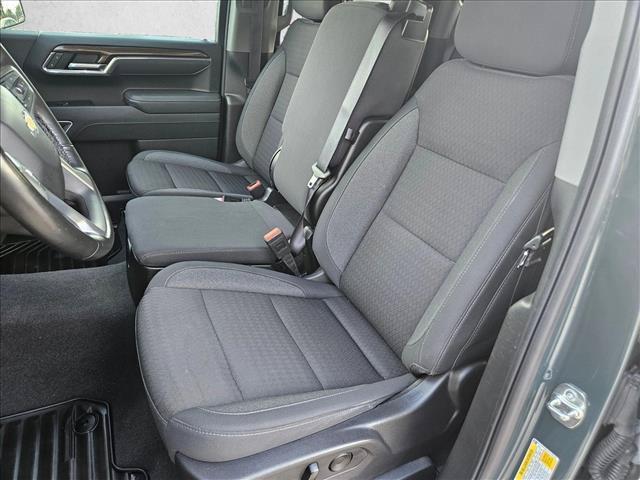 used 2025 Chevrolet Silverado 1500 car, priced at $38,215