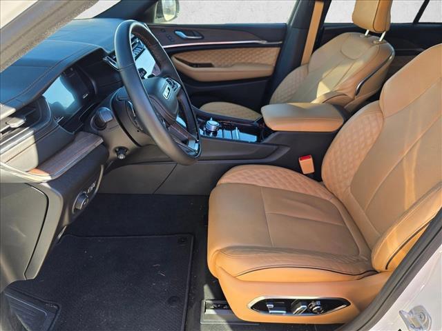 used 2025 Jeep Grand Cherokee car, priced at $47,529