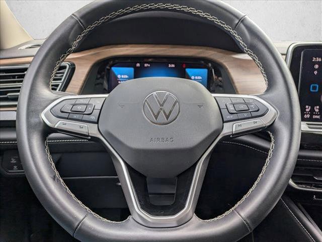 used 2025 Volkswagen Atlas car, priced at $32,998