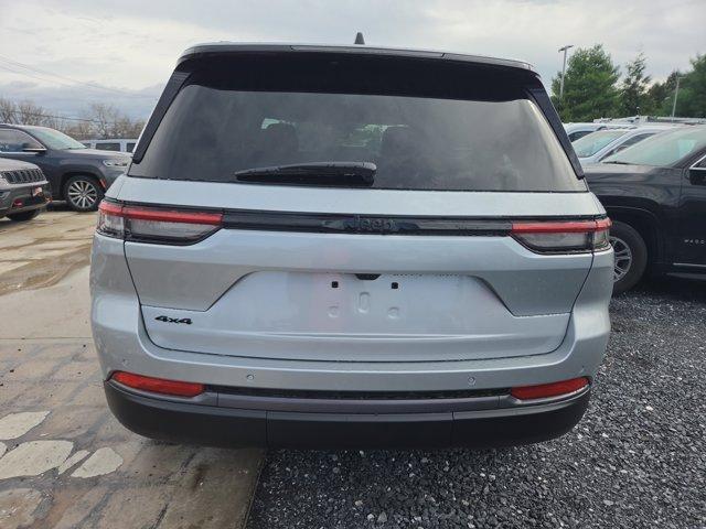 new 2026 Jeep Grand Cherokee car, priced at $46,610